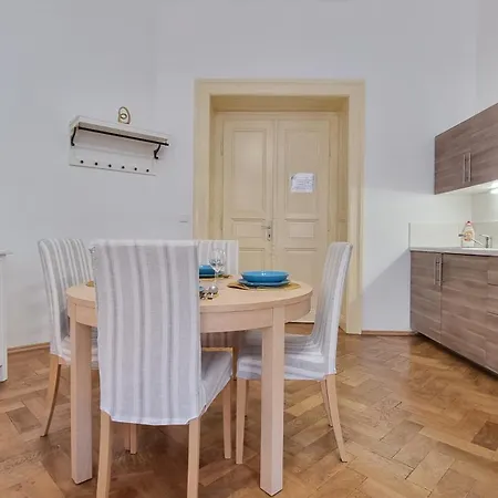 Apartment Finnem Tyršova Prag